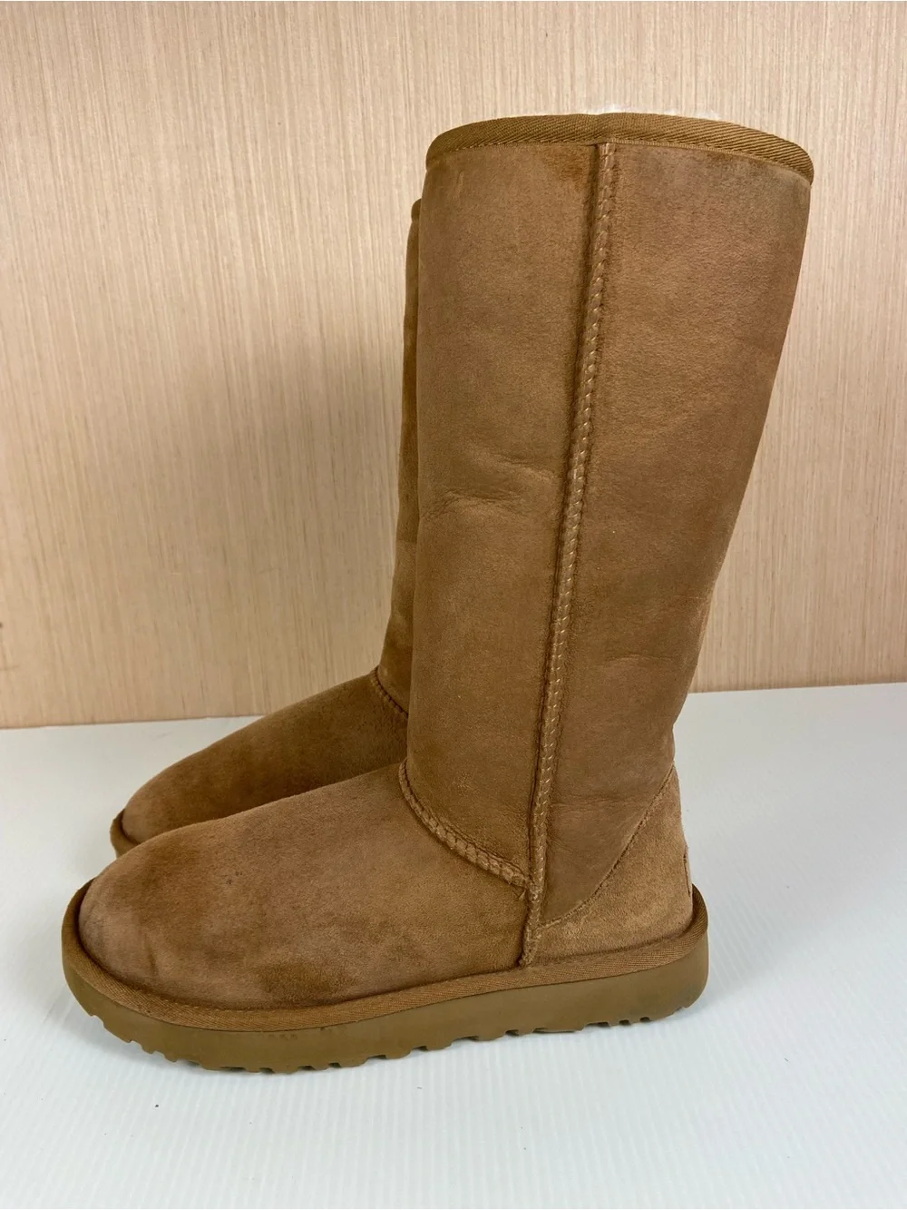 UGG Classic Tall Chestnut Suede Sheepskin Boots Women’s Size 9
